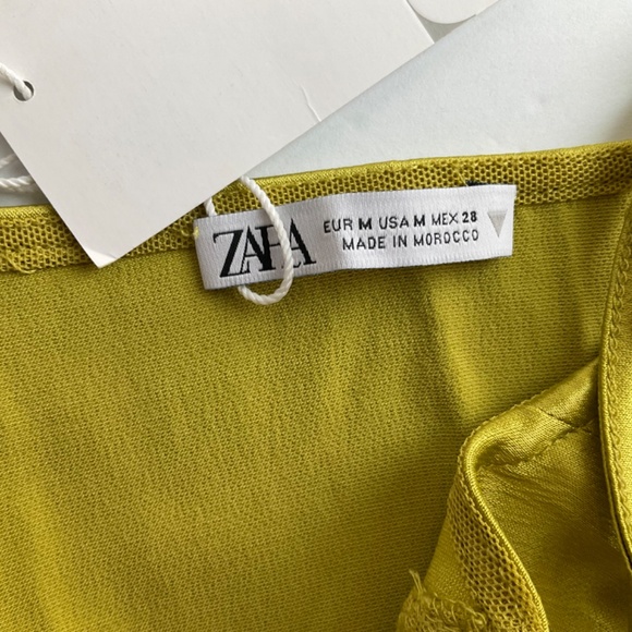 Zara Satin Chartreuse Cropped Top Adjustable Straps Bustier NWT Size M - Picture 6 of 8
